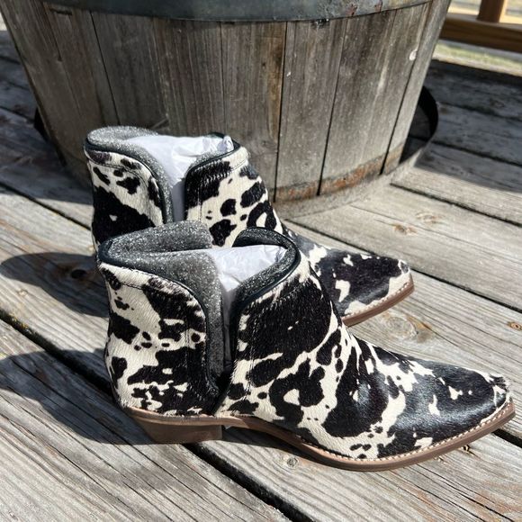 LST Pair size 6 Genuine Cowhide Ankle Bootie Women Boho Western Shoe boot New - Picture 3 of 12